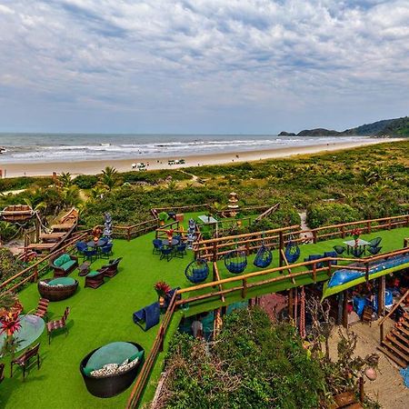 Grajagan Surf Resort Ilha do Mel Extérieur photo