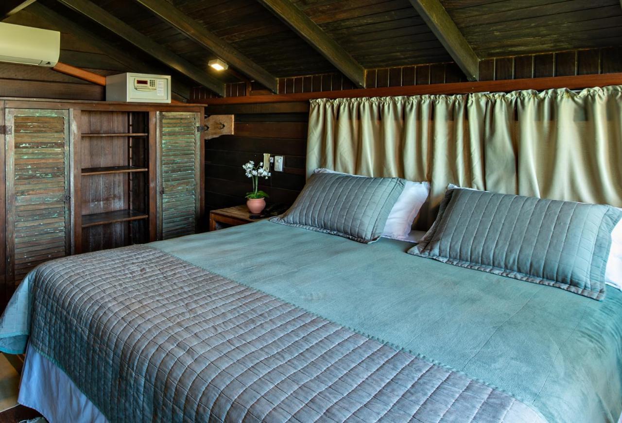 Grajagan Surf Resort Ilha do Mel Extérieur photo